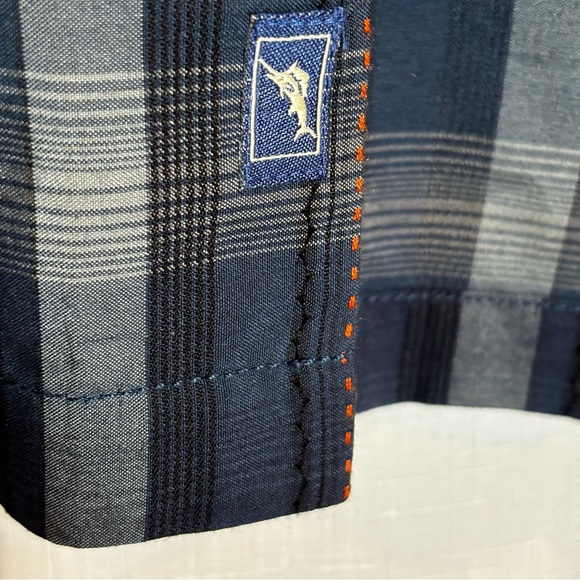 Tommy Bahama 100% Solk Navy Plaid Men's Shirt Size L - Picture 7 of 8